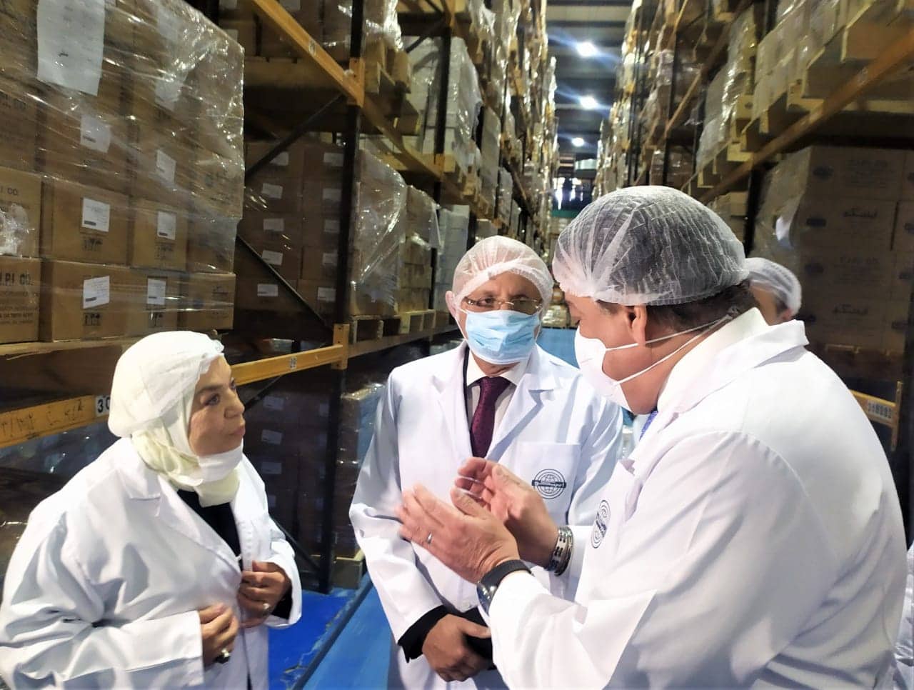 القائم بأعمال وزير الصحة يتفقد مصنع «ايبيكو للأدوية»