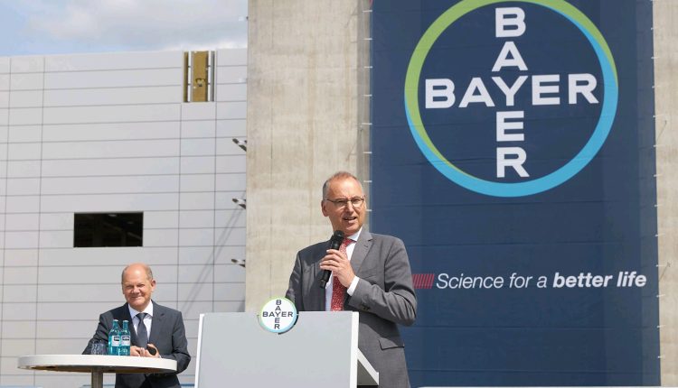 «باير» تفتتح مصنع جديد في ليفركوزن
