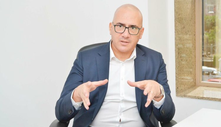 الدكتور محمد الضبابى، الرئيس التنفيذى