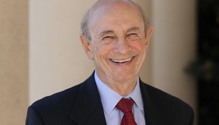 الدكتور هارفي جيمس أولتر