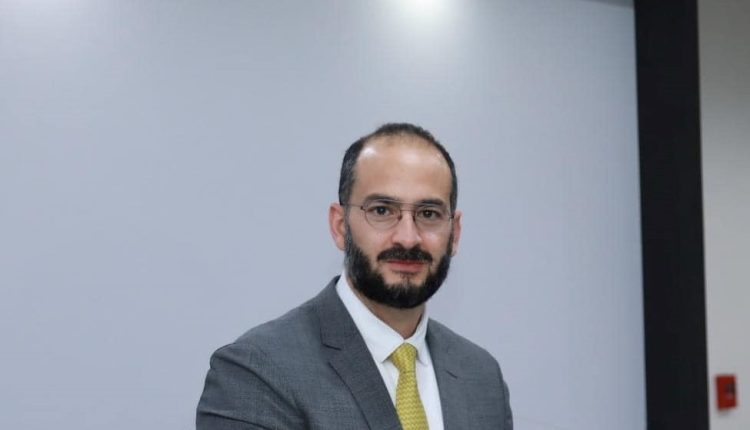 الدكتور رياض أرمانيوس رئيس شركة ايفا فارما