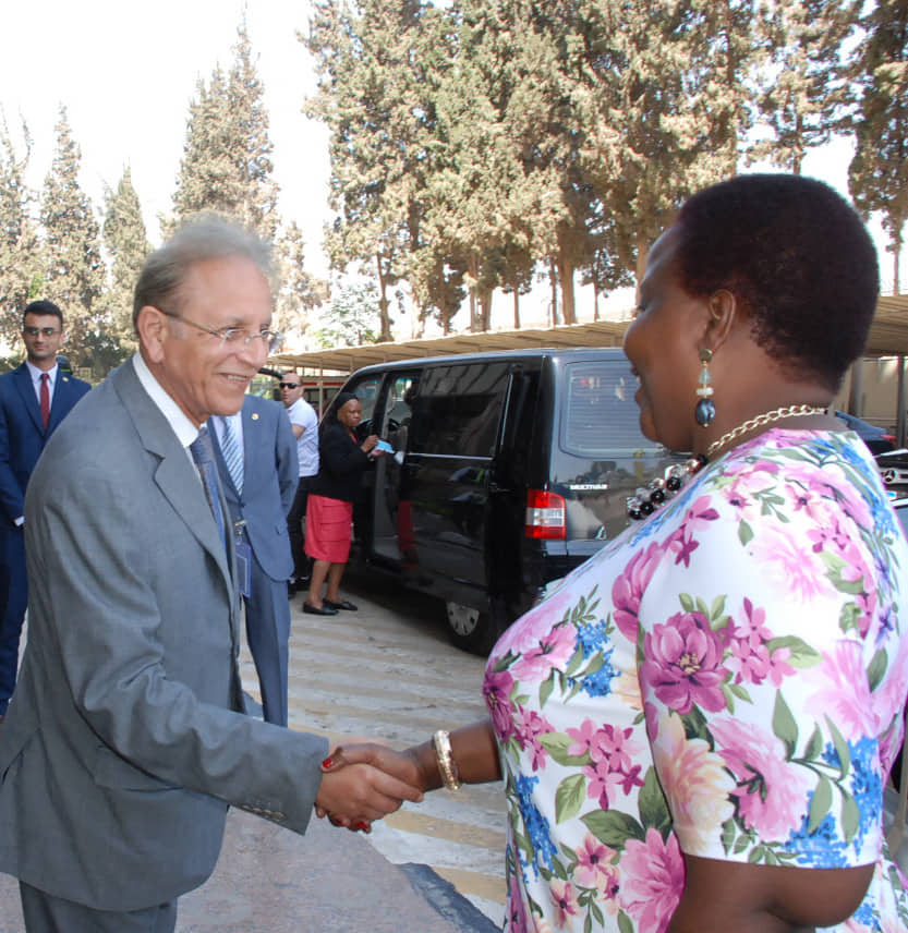 وزيرة صحة زامبيا تزور مصانع شركة ايبيكو للأدوية