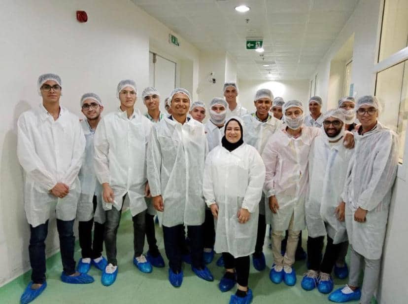 مصانع المهن الطبية للأدوية تستقبل طلاب كلية صيدلة جامعة الملك سلمان