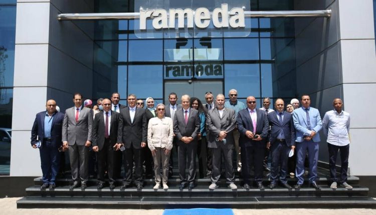 وزيرة البيئة تفتتح محطة معالجة مياه بشركة «راميدا»