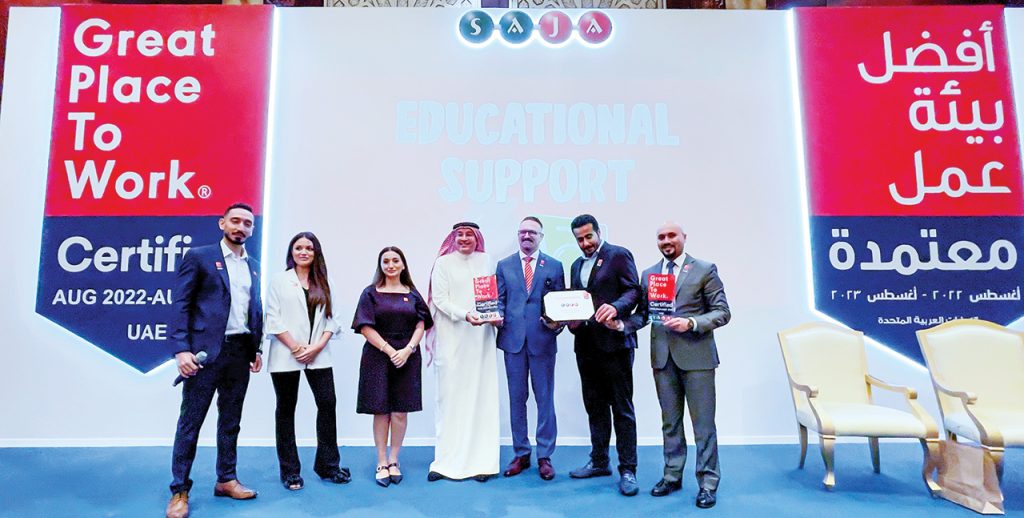 «ساجا للأدوية» تفوز بجائزة «أفضل بيئة عمل» وتعتزم تأسيس مكتبها الإقليمي في مدينة دبي الطبية 2023