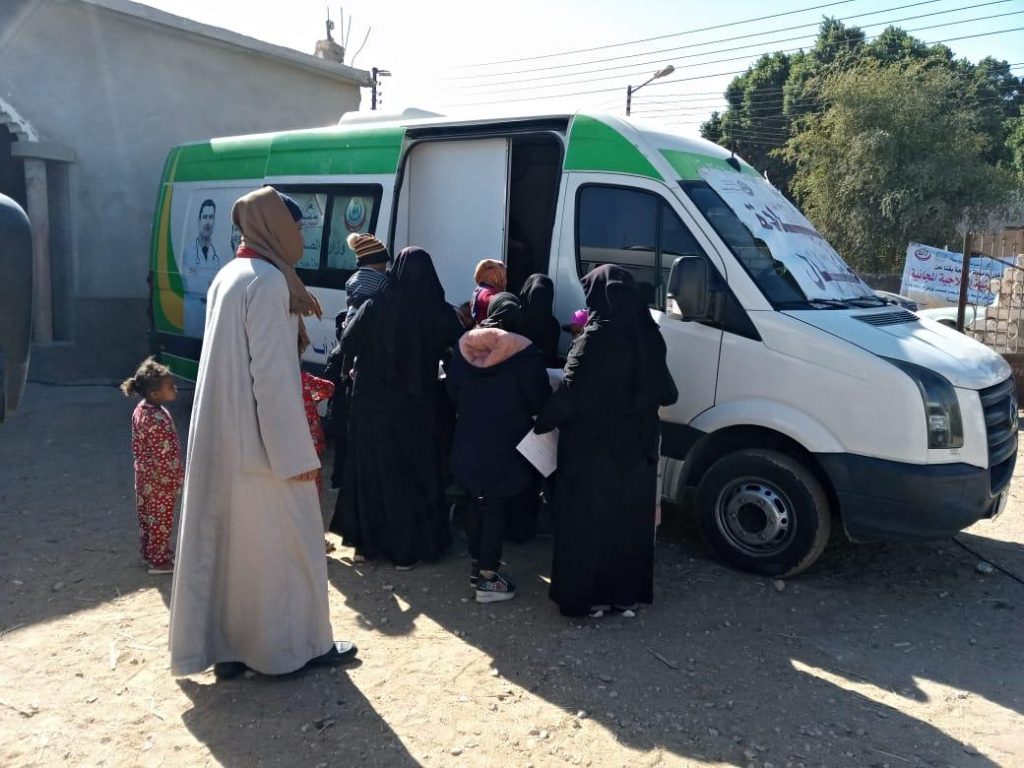 الصحة تطلق قوافل طبية