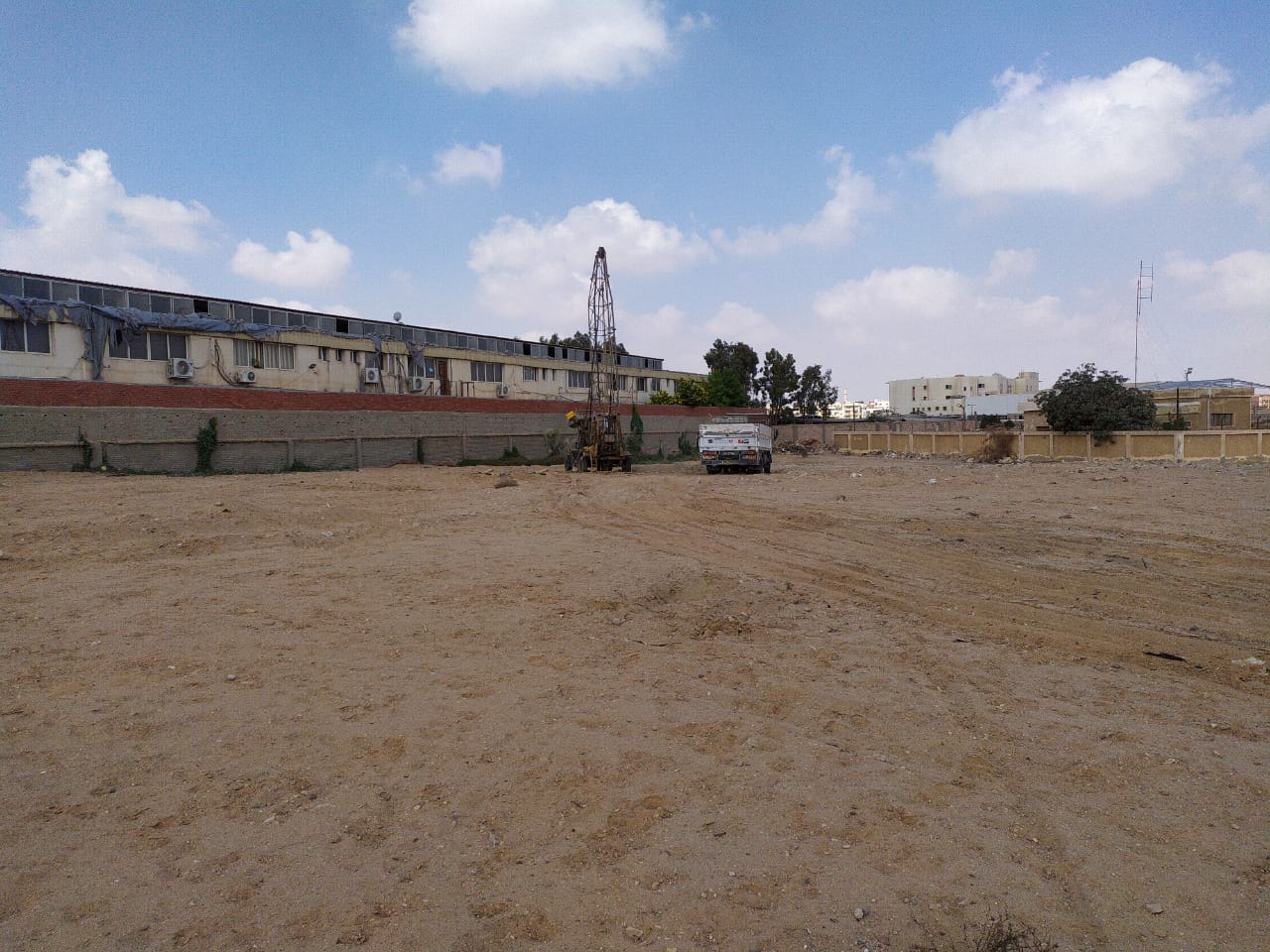 «إيبيكو» توقع عقد تنفيذ إنشاءات مصنع «إيبيكو 3»