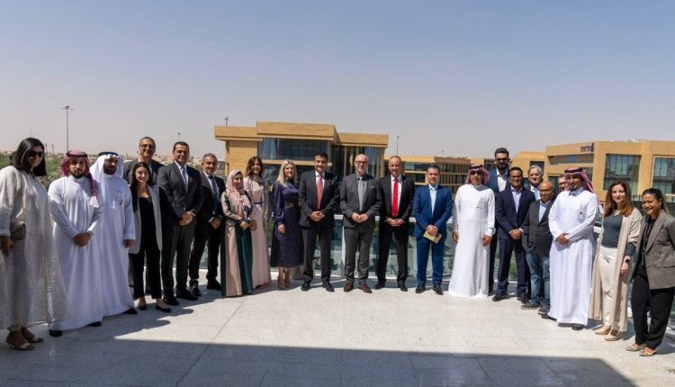 جانب من فعاليات الاقتتاح