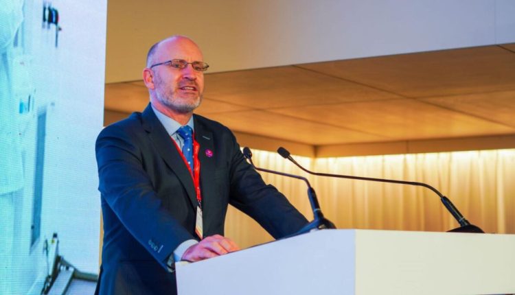 أندرو بيرد، المدير العام لشركة أسينو فارما لمنطقة الشرق الأوسط