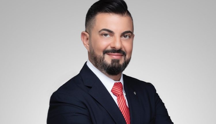 أيمن مختار الرئيس الإقليمي لمنطقة الشرق الأوسط وتركيا والمشرق العربي في شركة فياتريس