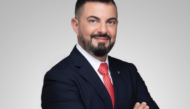 أيمن مختار الرئيس الإقليمي لمنطقة الشرق الأوسط وتركيا والمشرق العربي في شركة فياتريس