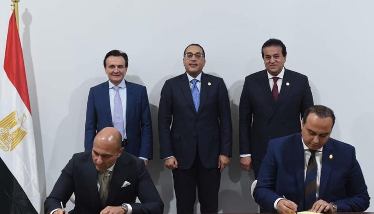 توقيع مذكرة تفاهم بين «هيئة الرعاية الصحية» و«أسترازينيكا» لتعزيز مفهوم المنشآت الصحية الخضراء