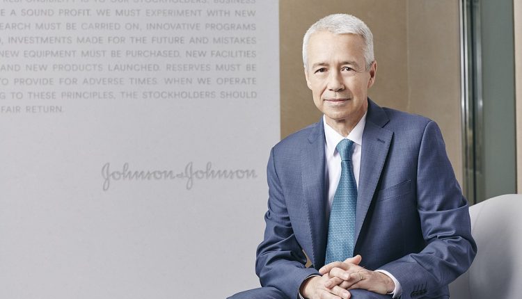 الرئيس التنفيذي لشركة جونسون آند جونسون «جواكين دواتو»