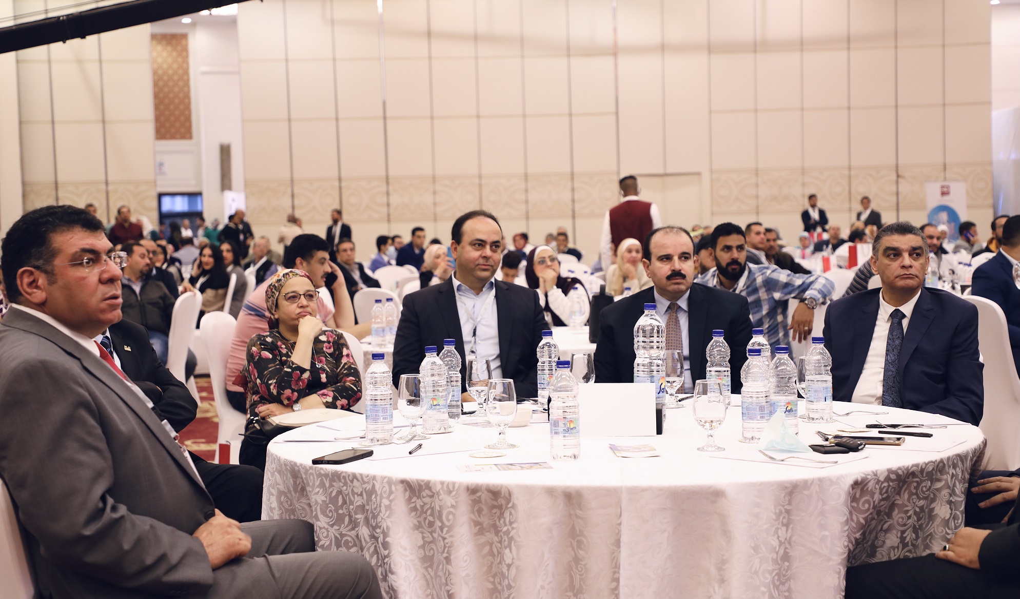 مجموعة شركات حسام عمر HO تعقد مؤتمرها السنوي الثالث بحضور 3000 صيدلي