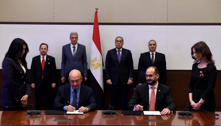 جانب من فعاليات توقيع الاتفاقية