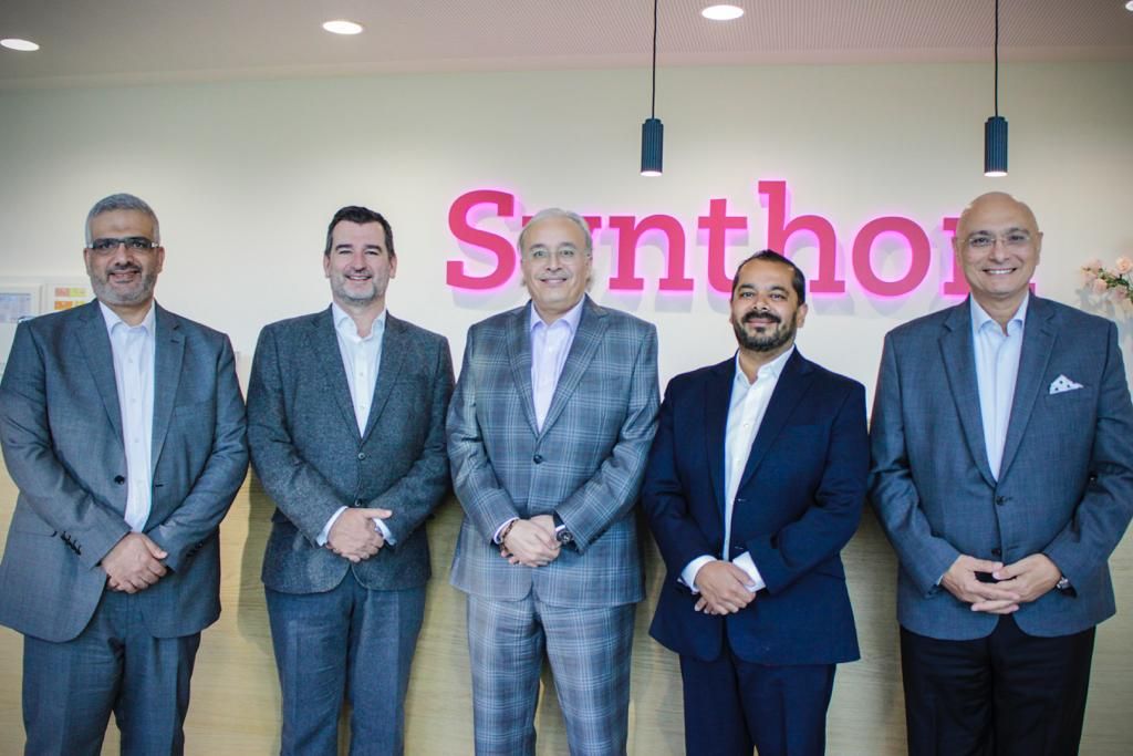 «ساجا للأدوية» توقع عقد شراكة مع «سينثون» العالمية لتسويق منتجاتها في السعودية