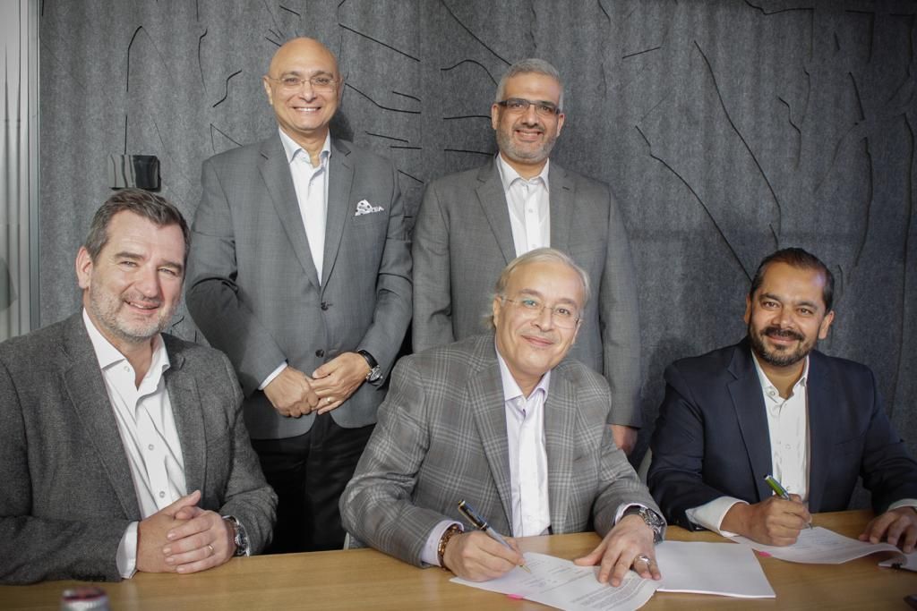 «ساجا للأدوية» توقع عقد شراكة مع «سينثون» العالمية لتسويق منتجاتها في السعودية