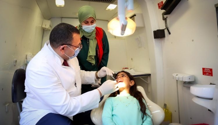 تقديم خدمات علاجية للمواطنين