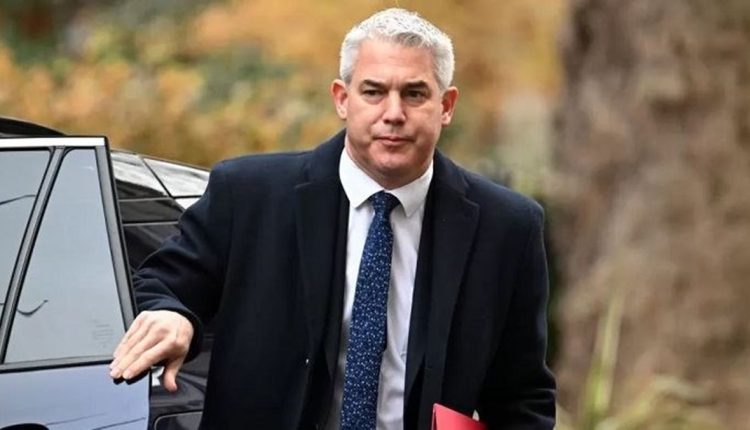 ستيف باركلي وزير الصحة البريطاني