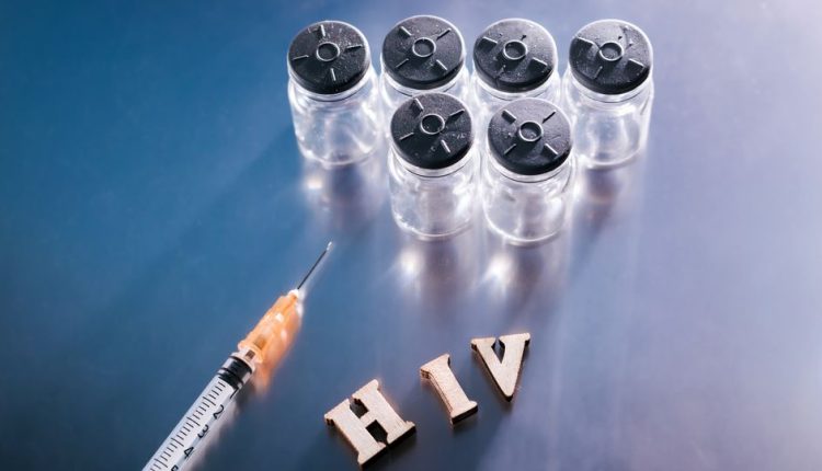 لقاح الإيدز
