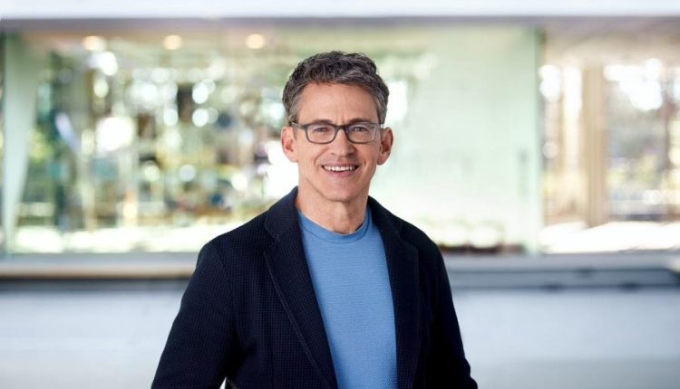 بيل أندرسون الرئيس التنفيذي الجديد لشركة باير