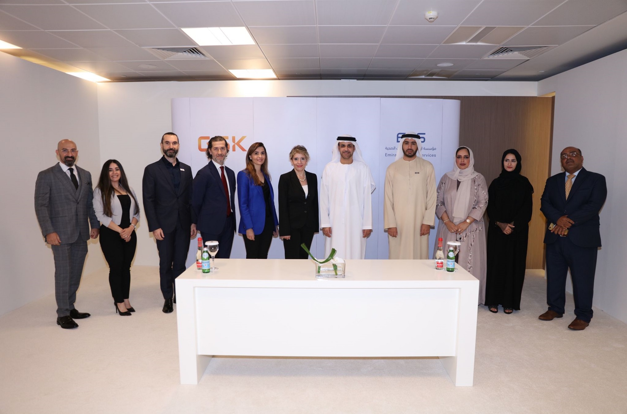 جلاكسو سميثكلاين توقع مذكرة تفاهم مع مؤسسة الإمارات للخدمات الصحية 