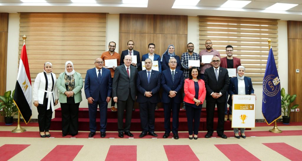 الإدارة المركزية للرقابة الدوائية تفوز بالمركز الأول في مسابقة «التميز المؤسسي فئة استخدام الموارد» بهيئة الدواء