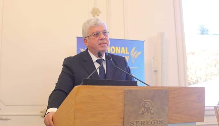 الدكتور أيمن عاشور، وزير التعليم العالي والبحث العلمي،