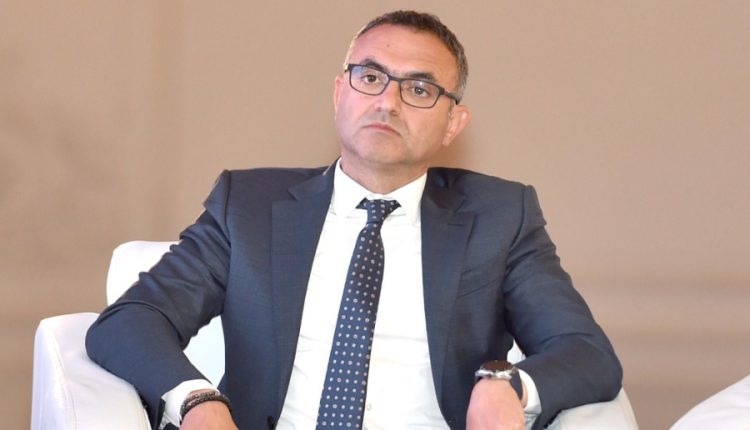 الدكتور علي سليمان مدير شركة «أبفي» في مصر وبلاد الشام