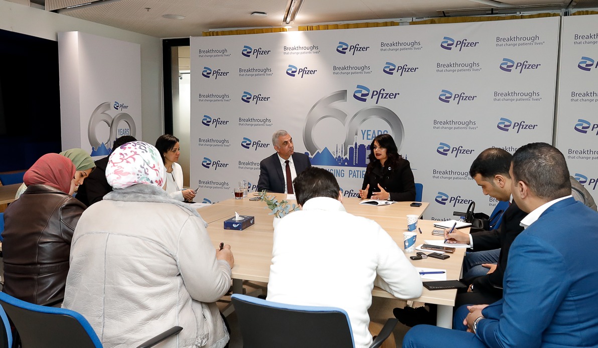 فايزر تعقد مائدة حوارية لتسليط الضوء على أورام الرئة والعلاجات الحديثة