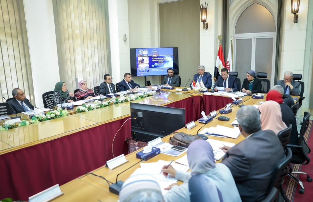 تشكيل لجنة مشتركة من «فاكسيرا» وهيئة الدواء لبحث سبل الاستفادة من مخزون مركزات لقاح شلل الأطفال