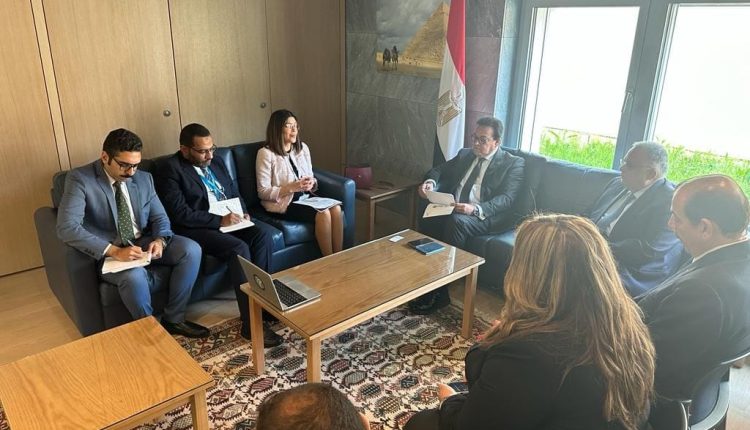 جانب من الاجتماع