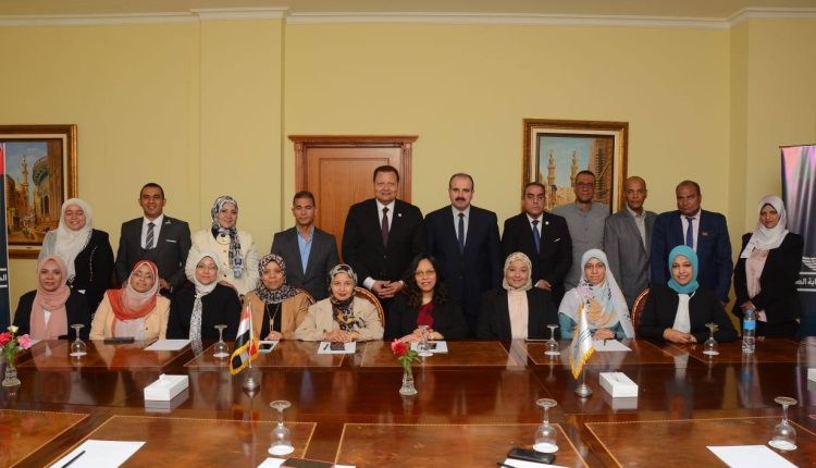 جانب من فعاليات الافتتاح