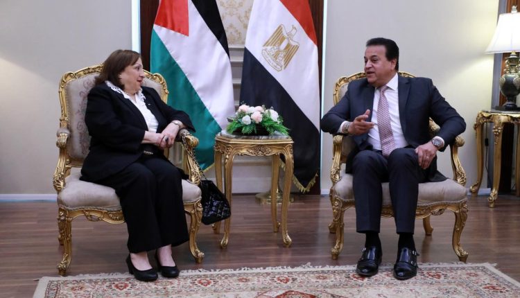 جانب من اللقاء