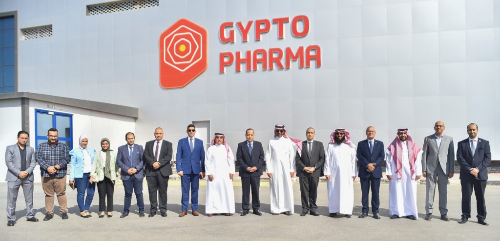 رئيس هيئة الدواء ووزير الصناعة والثروة المعدنية السعودي يتفقدان مدينة الدواء المصرية