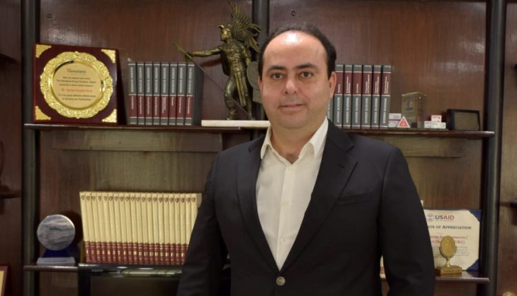 أيمن حسام عمر المدير التنفيذى لشركة المتحدة للتجارة والتوزيع