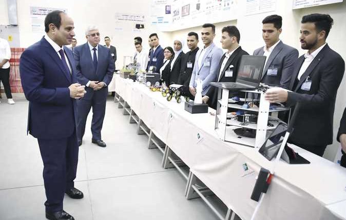 الرئيس السيسي خلال الجولة التفقدية