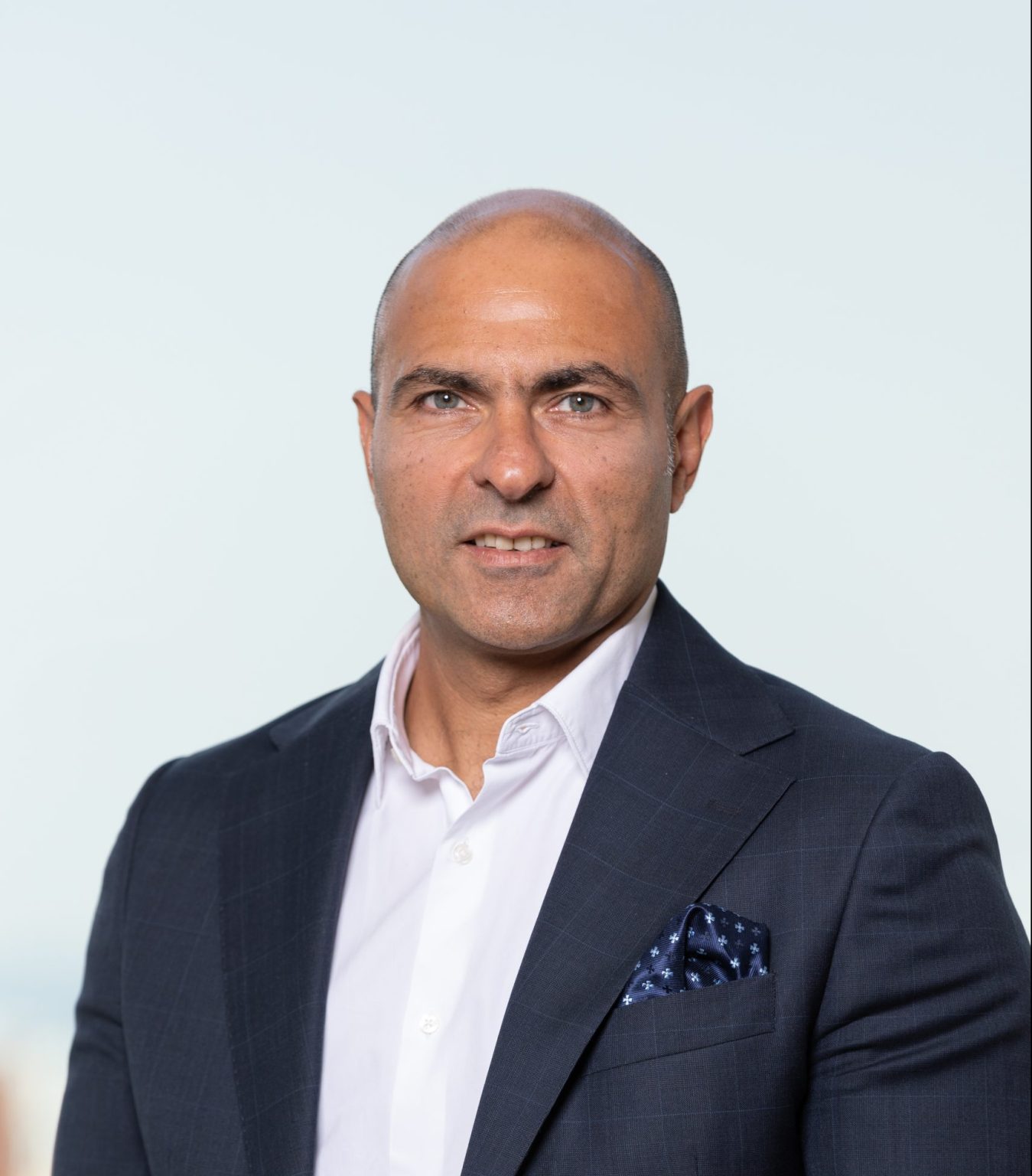 «أسترازينيكا» تحتل المركز السادس بين أعلى شركات الأدوية مبيعا في مصر خلال الربع الأول وتنمو 75% د. حاتم الورداني رئيس مجلس إدارة شركة أسترازينيكا مصر
