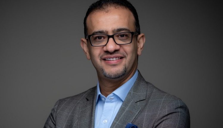 د. اسماعيل شحادة الرئيس التنفيذي لشركة تبوك للصناعات الدوائية