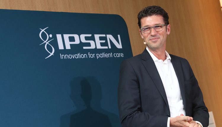 ديفيد لوف الرئيس التنفيذي لشركة إبسن الفرنسية للأدوية