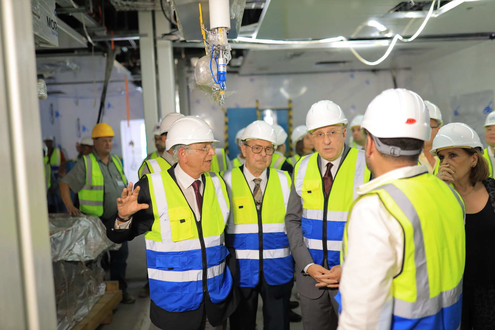 أعضاء مجلس إدارة «إيبيكو» يتفقدون مصنع «إيبيكو3» ومعامل التطوير والجودة