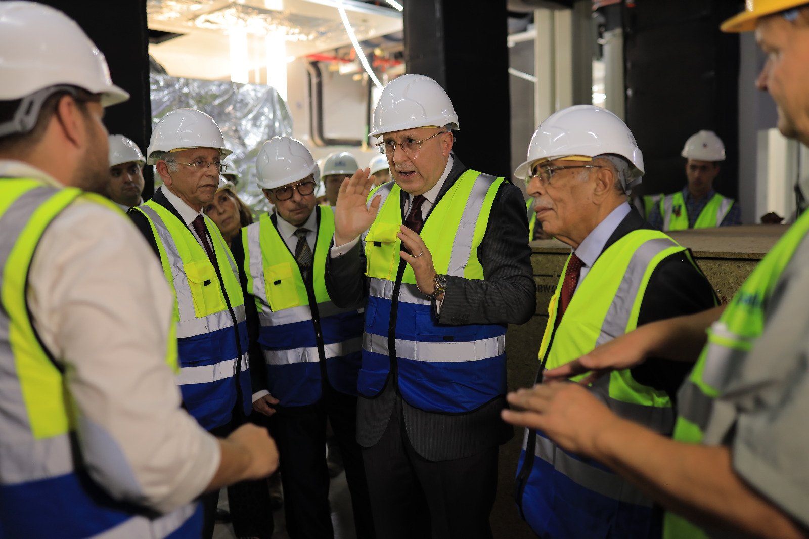 أعضاء مجلس إدارة «إيبيكو» يتفقدون مصنع «إيبيكو3» ومعامل التطوير والجودة