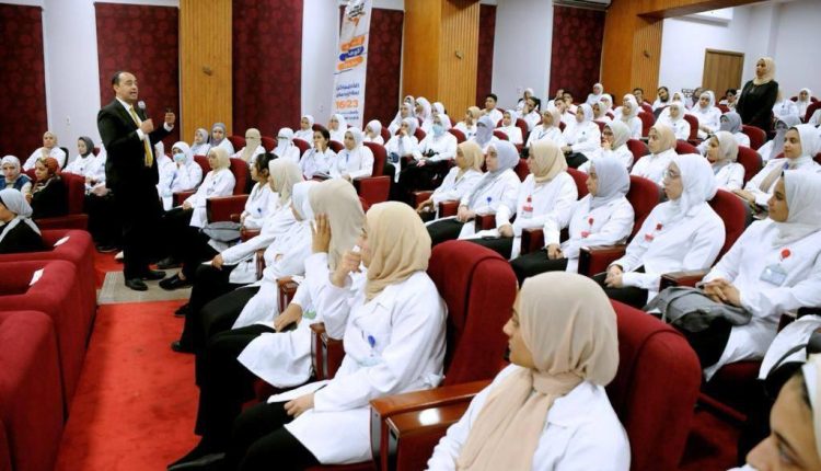 جانب من فعاليات ورشة العمل