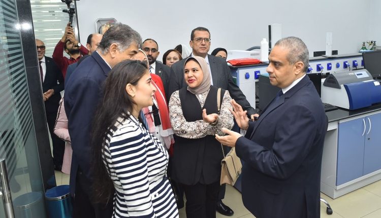 جانب من الزيارة