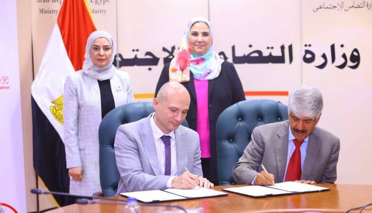 جانب من توقيع بروتوكول التعاون