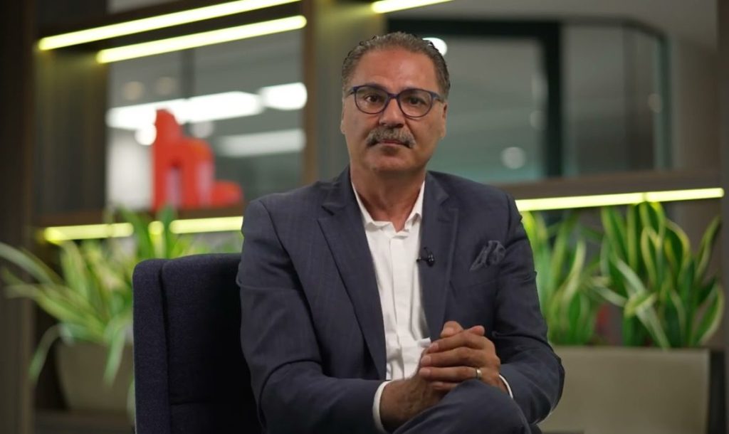 «الحكمة» تواصل تحقيق معدلات نمو جيدة في كافة قطاعاتها وتُحدث توقعاتها لعام 2023 د. رياض مشلاوي، الرئيس التنفيذي لشركة الحكمة