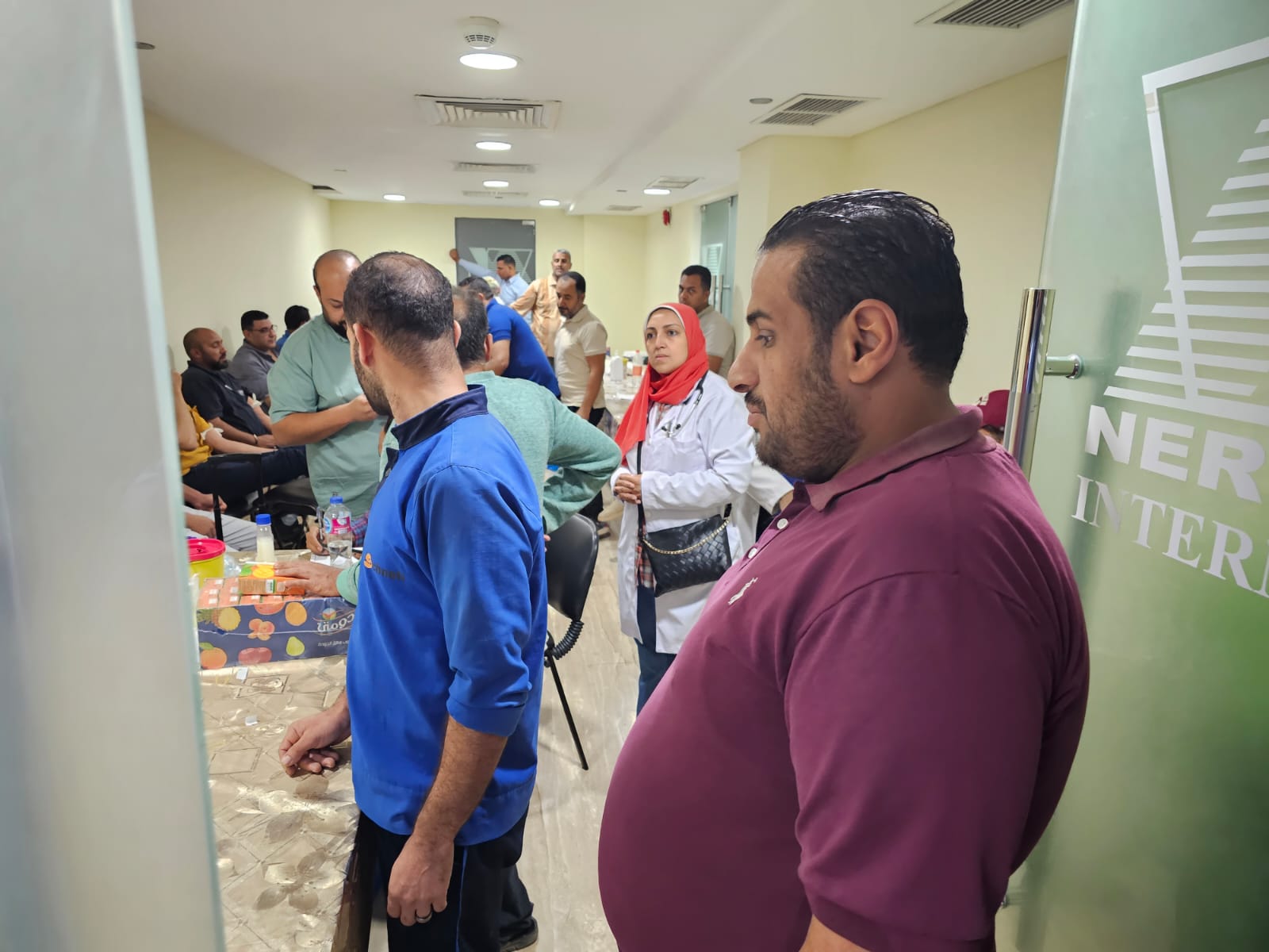 «نرهادو للأدوية» تنظم حملة للتبرع بالدم بين موظفيها لصالح غزة