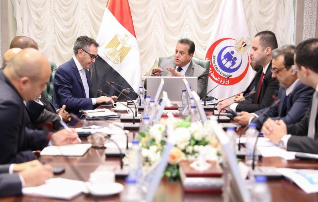 وزير الصحة يستقبل المدير العالمي لمؤسسة التمويل الدولية للصحة والتعليم لبحث سبل التعاون المشتركة وزير الصحة يستقبل المدير العالمي لمؤسسة التمويل الدولية للصحة والتعليم لبحث سبل التعاون المشتركة