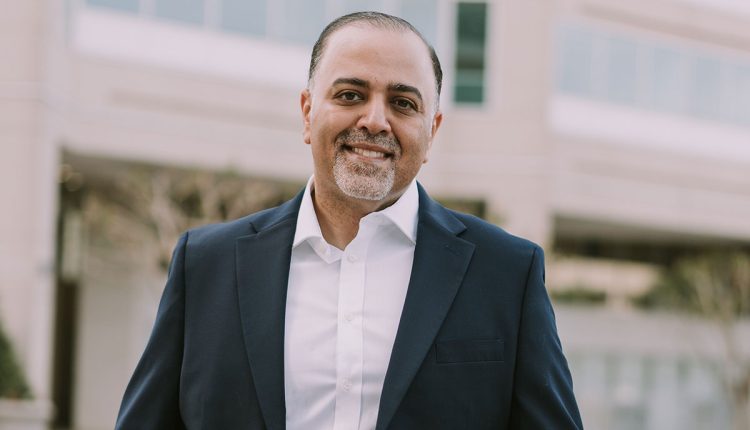 هشام عبد الله، نائب الرئيس الأول للرئيس العالمي لقسم الأورام والبحث والتطوير في شركة جلاكسو سميثكلاين