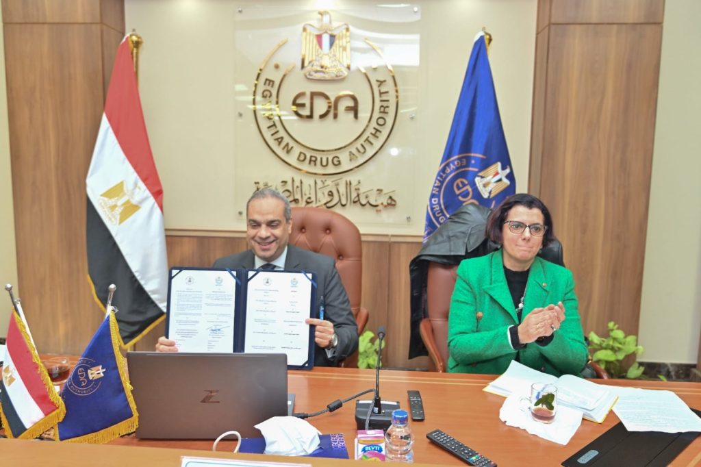 رئيس هيئة الدواء يوقع مذكرة تفاهم مع الوكالة الوطنية لإدارة الغذاء والدواء والرقابة النيجيرية جانب من توقيع مذكرة التفاهم